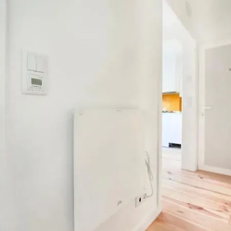 Yanique Apartament *